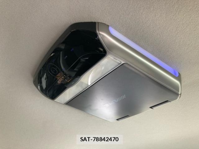 Toyota VOXY 2008-05 8433809-18