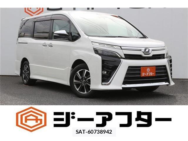 Toyota VOXY 2018-02 8434026-0