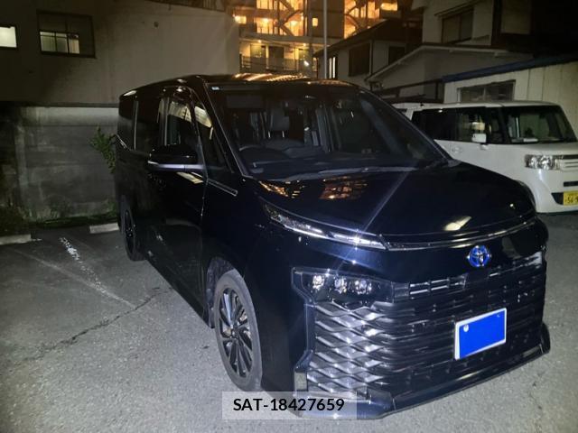 Toyota VOXY 2024-08 8434159-0