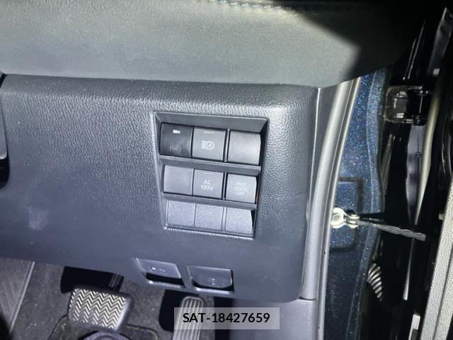 Toyota VOXY 2024-08 8434159-16