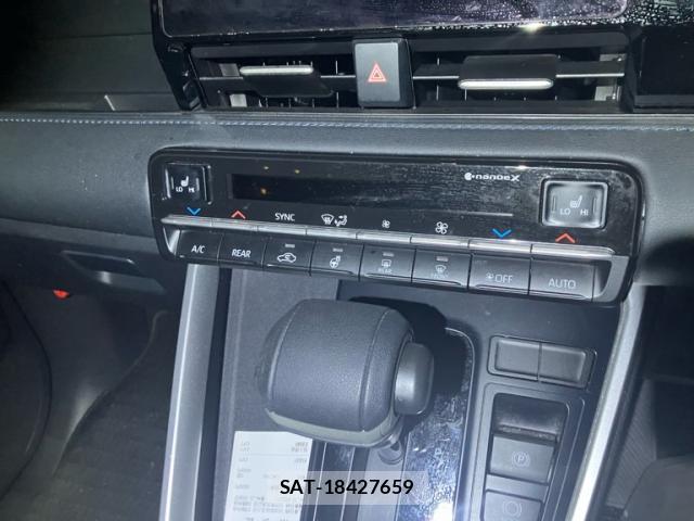 Toyota VOXY 2024-08 8434159-19