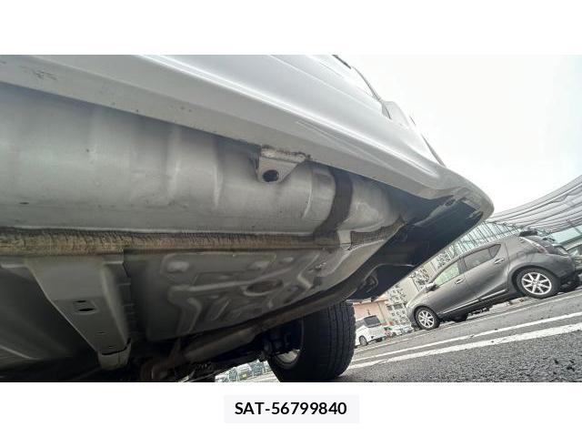 Toyota VOXY 2018 8434337-15