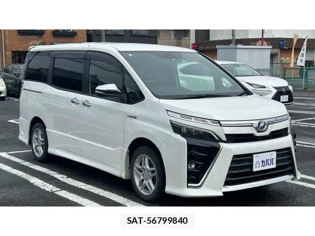 Toyota VOXY 2018 8434337-16
