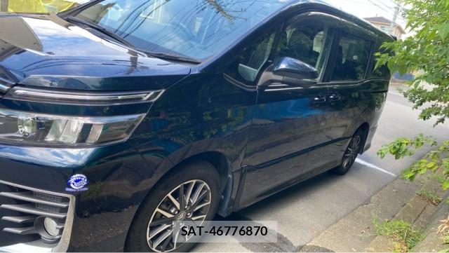 Toyota VOXY 2014-06 8434669-10