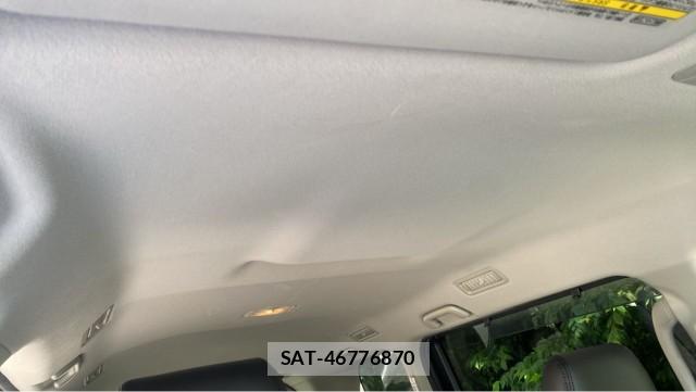 Toyota VOXY 2014-06 8434669-15
