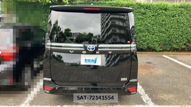 Toyota VOXY 2023-08 8434738-1