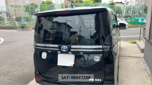 Toyota VOXY 2024-10 8434746-1