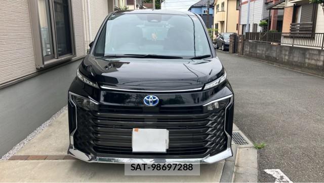 Toyota VOXY 2024-10 8434746-9