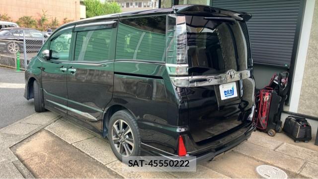 Toyota VOXY 2020-09 8434747-13