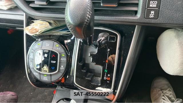 Toyota VOXY 2020-09 8434747-14