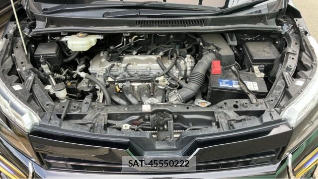 Toyota VOXY 2020-09 8434747-7