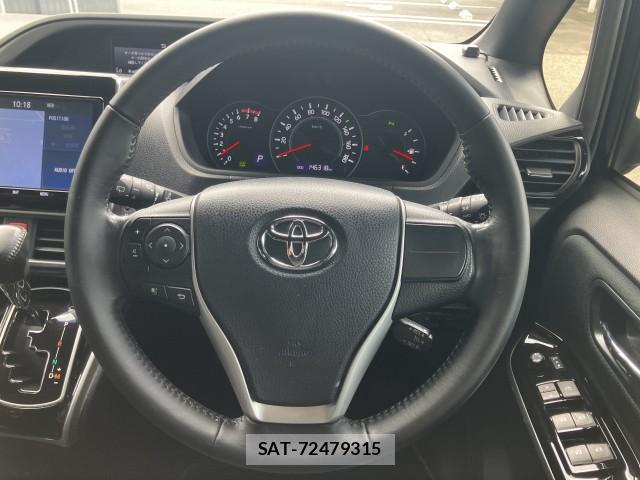 Toyota VOXY 2019-10 8434805-14