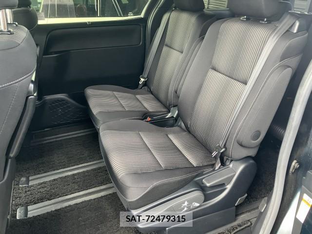 Toyota VOXY 2019-10 8434805-5