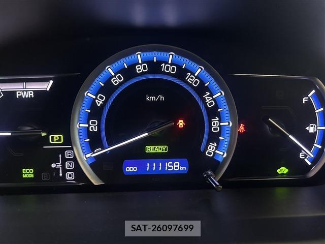 Toyota VOXY 2014-03 8434928-2