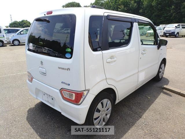 Suzuki WAGON R 2019-07 8433905-2