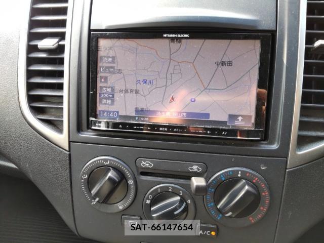 Nissan Wingroad 2017-03 8433926-10