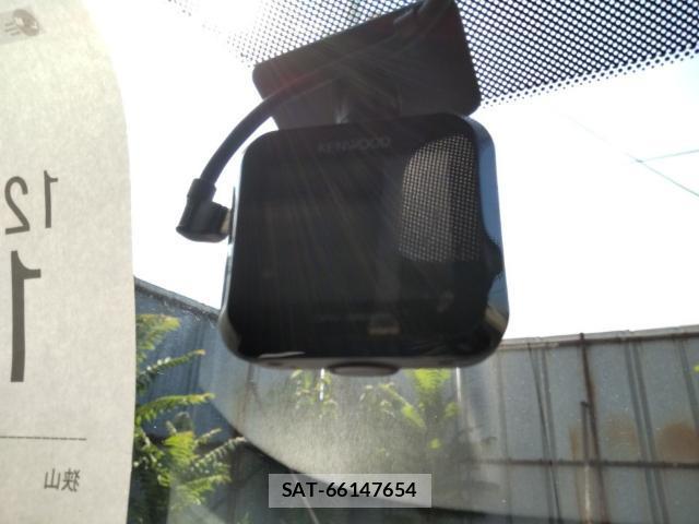 Nissan Wingroad 2017-03 8433926-16