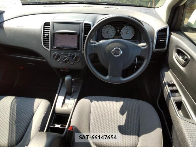 Nissan Wingroad 2017-03 8433926-2