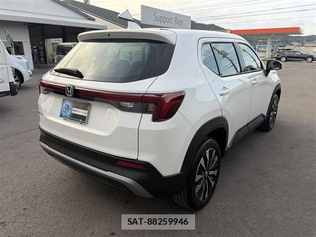 Honda WR-V 2025-03 8434233-1