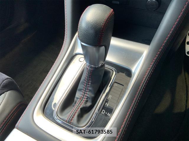 Subaru WRX S4 2014-12 8434078-9