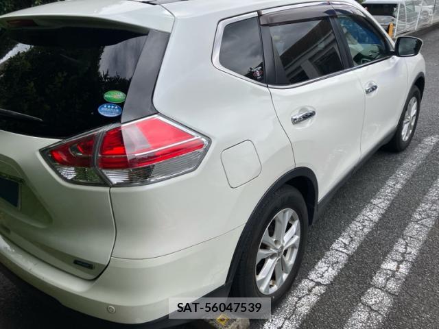 Nissan X-TRAIL 2014-03 8434857-2