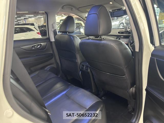 Nissan X-TRAIL 2015-12 8435079-10