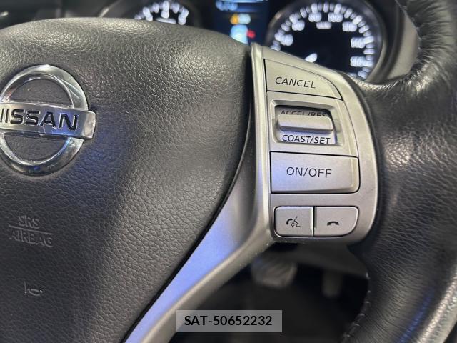 Nissan X-TRAIL 2015-12 8435079-13