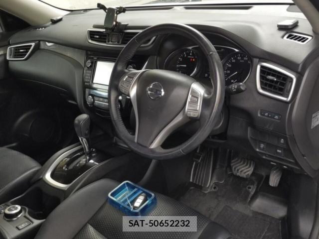 Nissan X-TRAIL 2015-12 8435079-2