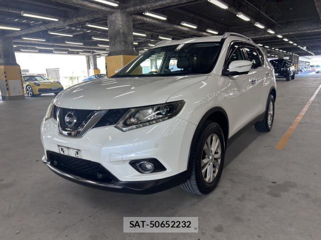 Nissan X-TRAIL 2015-12 8435079-7