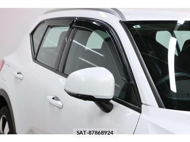 Volvo XC40 2021-08 8434810-10