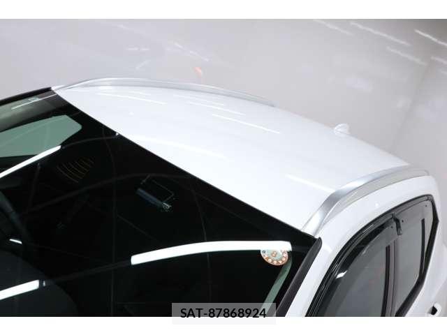 Volvo XC40 2021-08 8434810-13