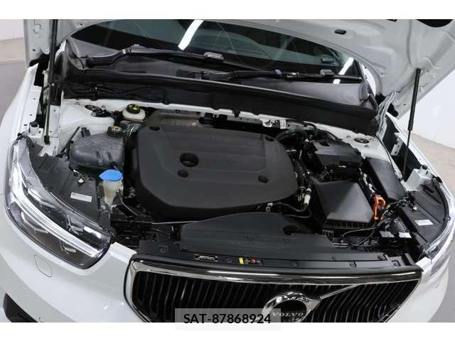 Volvo XC40 2021-08 8434810-18