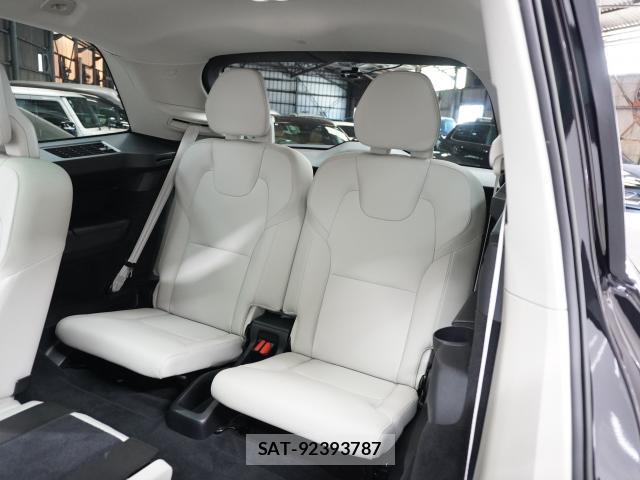 Volvo XC90 2023-07 8434210-14