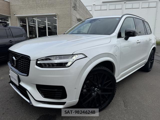 Volvo XC90 2023-04 8434257-0