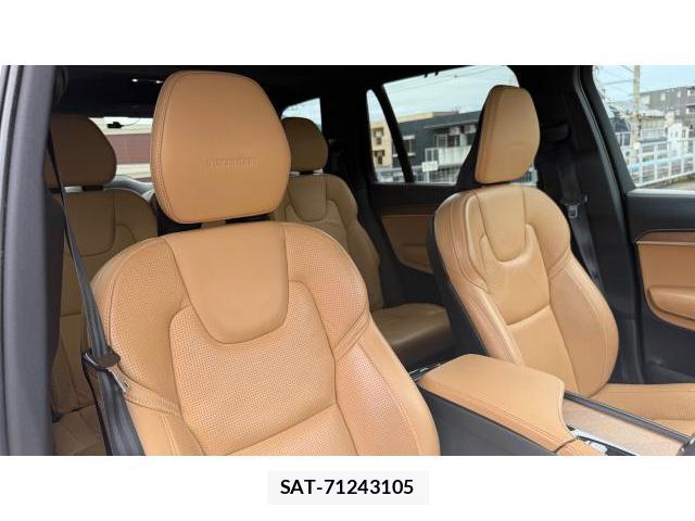 Volvo XC90 2018-12 8434528-5