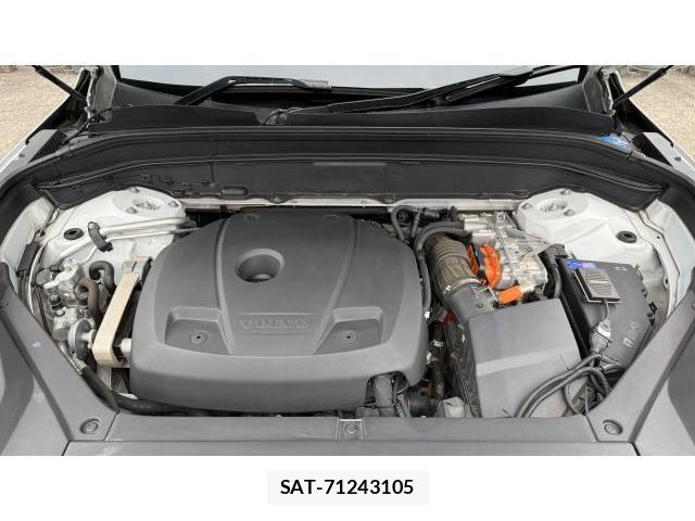 Volvo XC90 2018-12 8434528-9