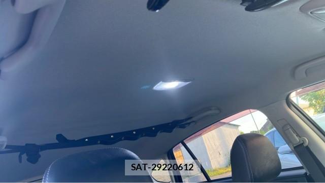 Subaru XV HYBRID 2014-01 8434718-15