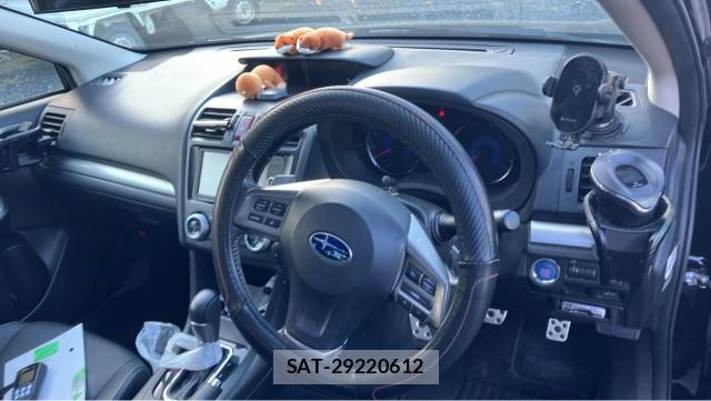 Subaru XV HYBRID 2014-01 8434718-2