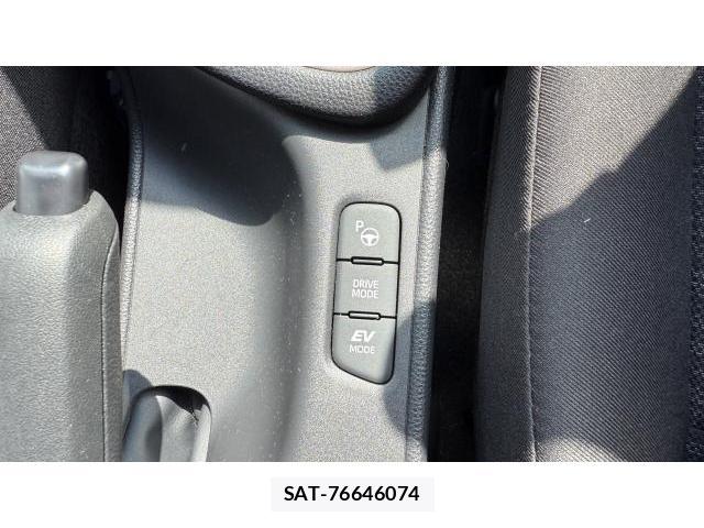 Toyota YARIS 2022 8434533-15