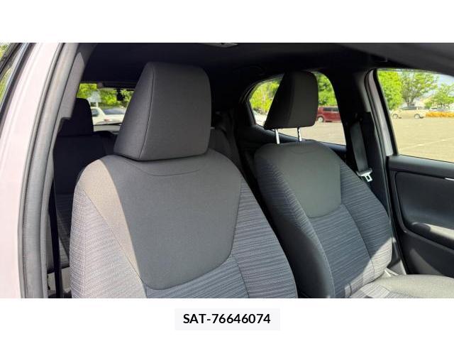 Toyota YARIS 2022 8434533-5