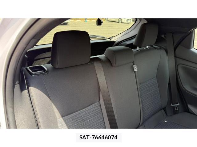 Toyota YARIS 2022 8434533-6