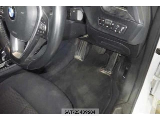 Bmw 2 SERIES 2022-07 8547861-3