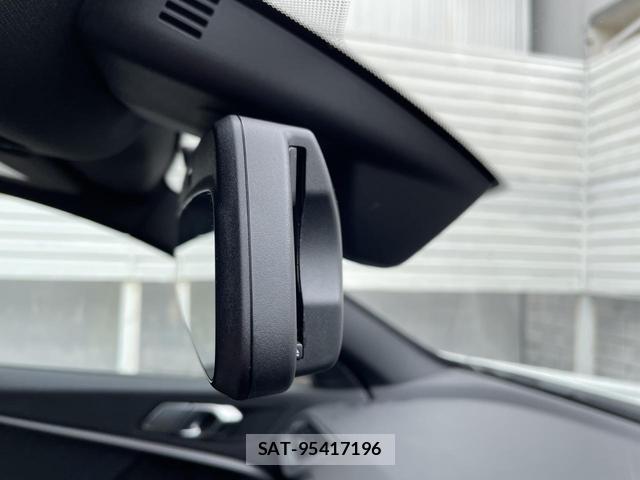 Bmw 2 SERIES 2021-06 8550615-18