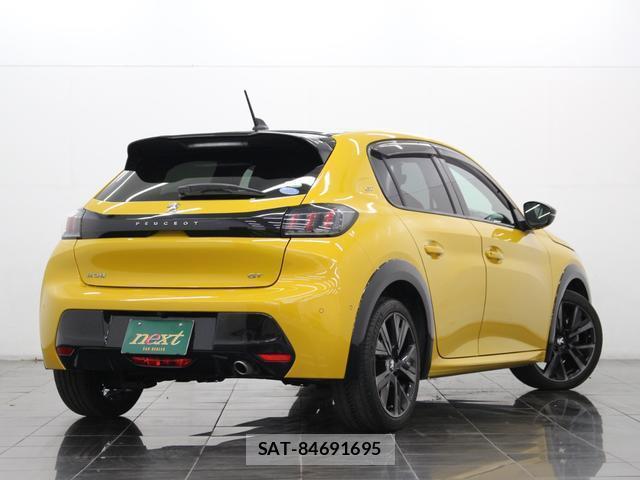 Peugeot 208 2021-12 8550093-1