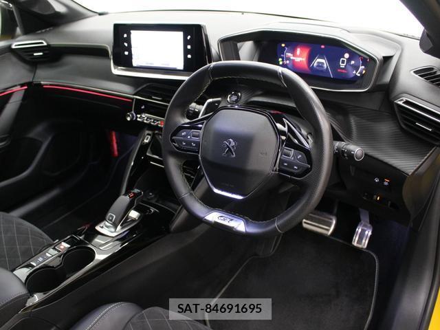 Peugeot 208 2021-12 8550093-10