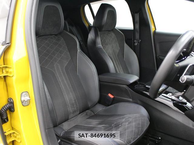 Peugeot 208 2021-12 8550093-11