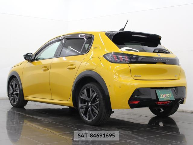 Peugeot 208 2021-12 8550093-17