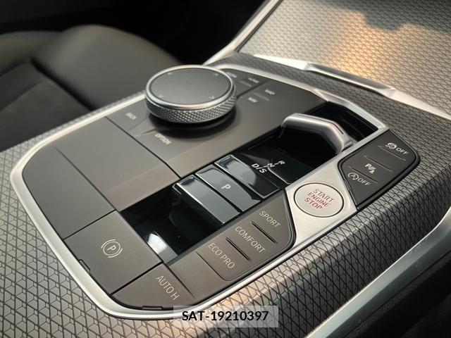 Bmw 3 SERIES 2022-10 8548642-4