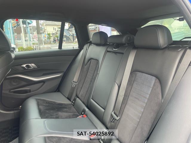 Bmw 3 SERIES 2021-06 8549461-9