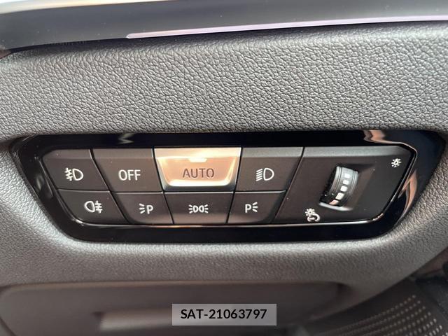 Bmw 3 SERIES 2021-07 8550620-14